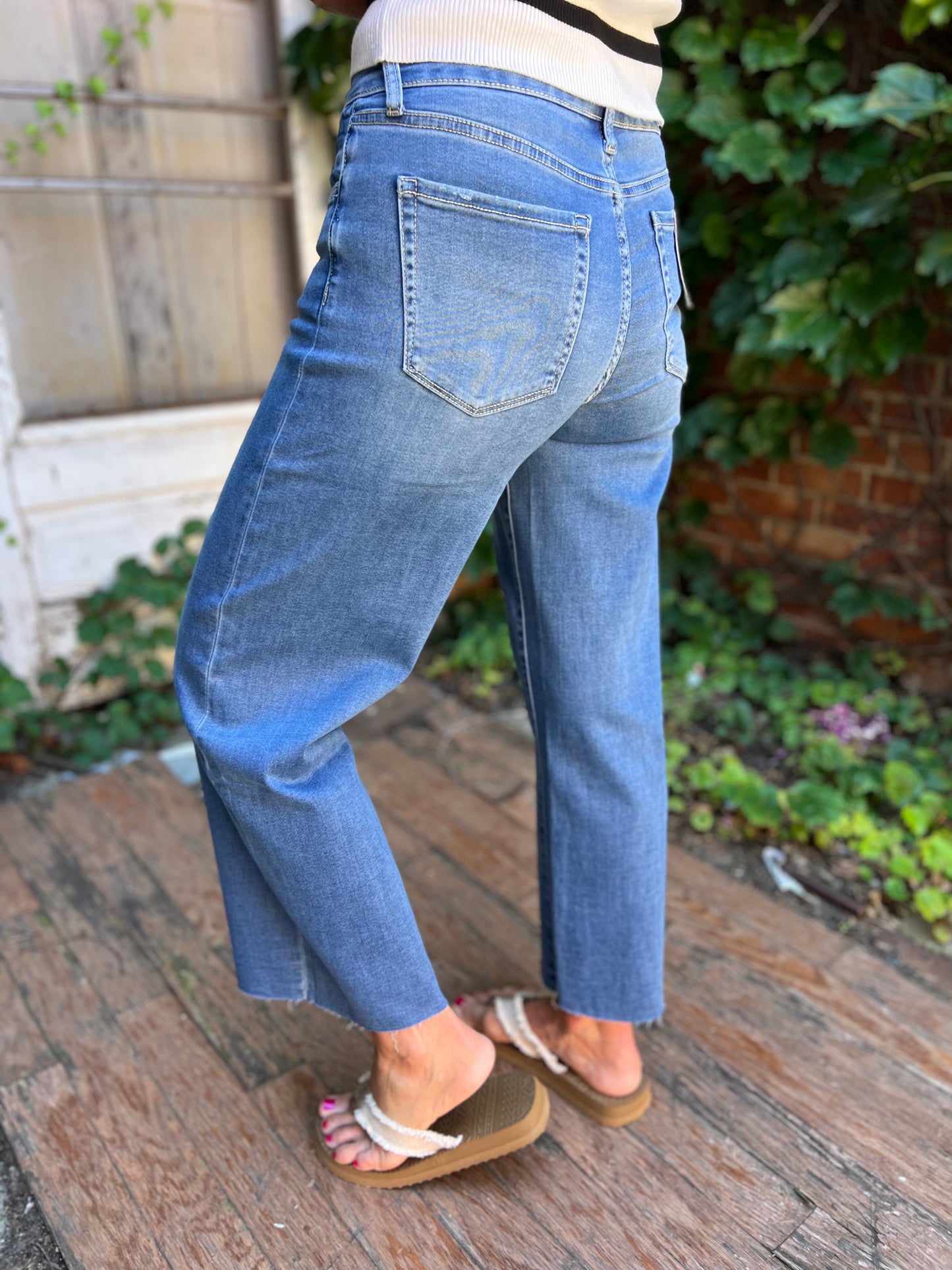 Kirkland Cropped Wide Leg