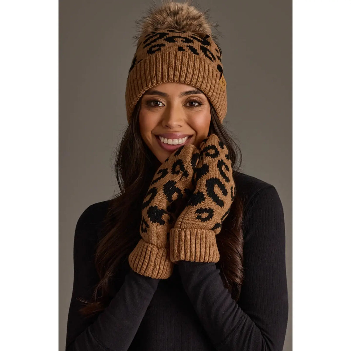 Leopard Cable Knit Mittens