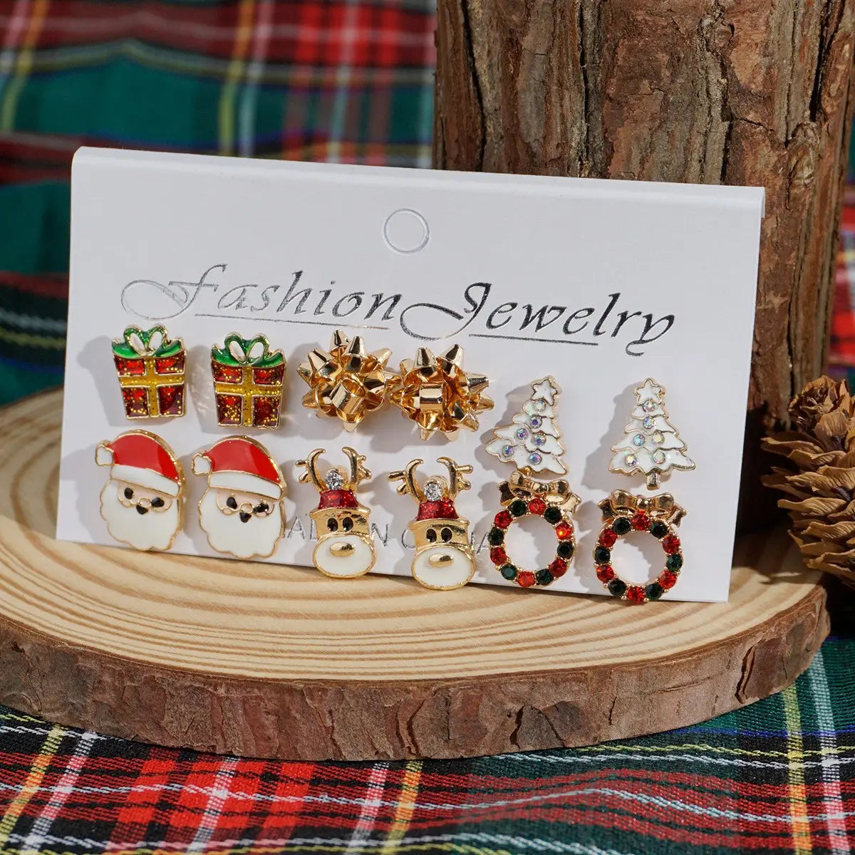 Wreath Christmas Earrings