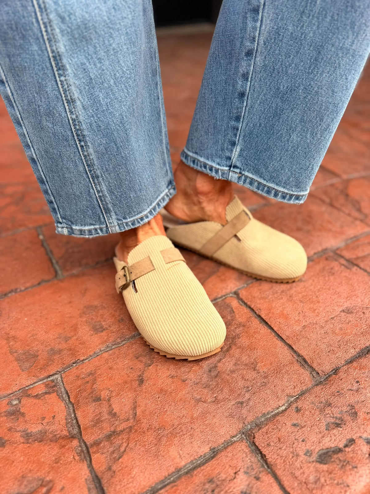 Joanna Corduroy Clog