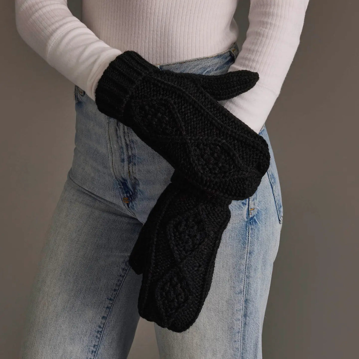 Black Cable Knit Mittens