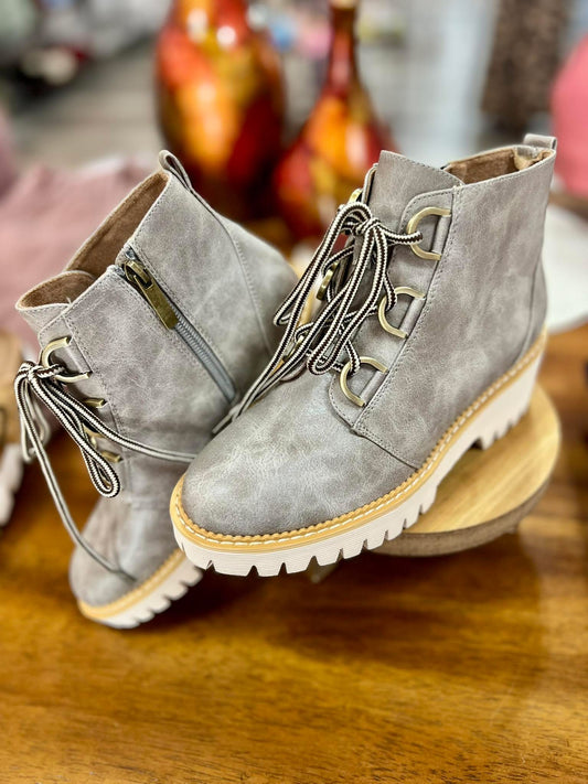 Corkys Trail Ride Boot