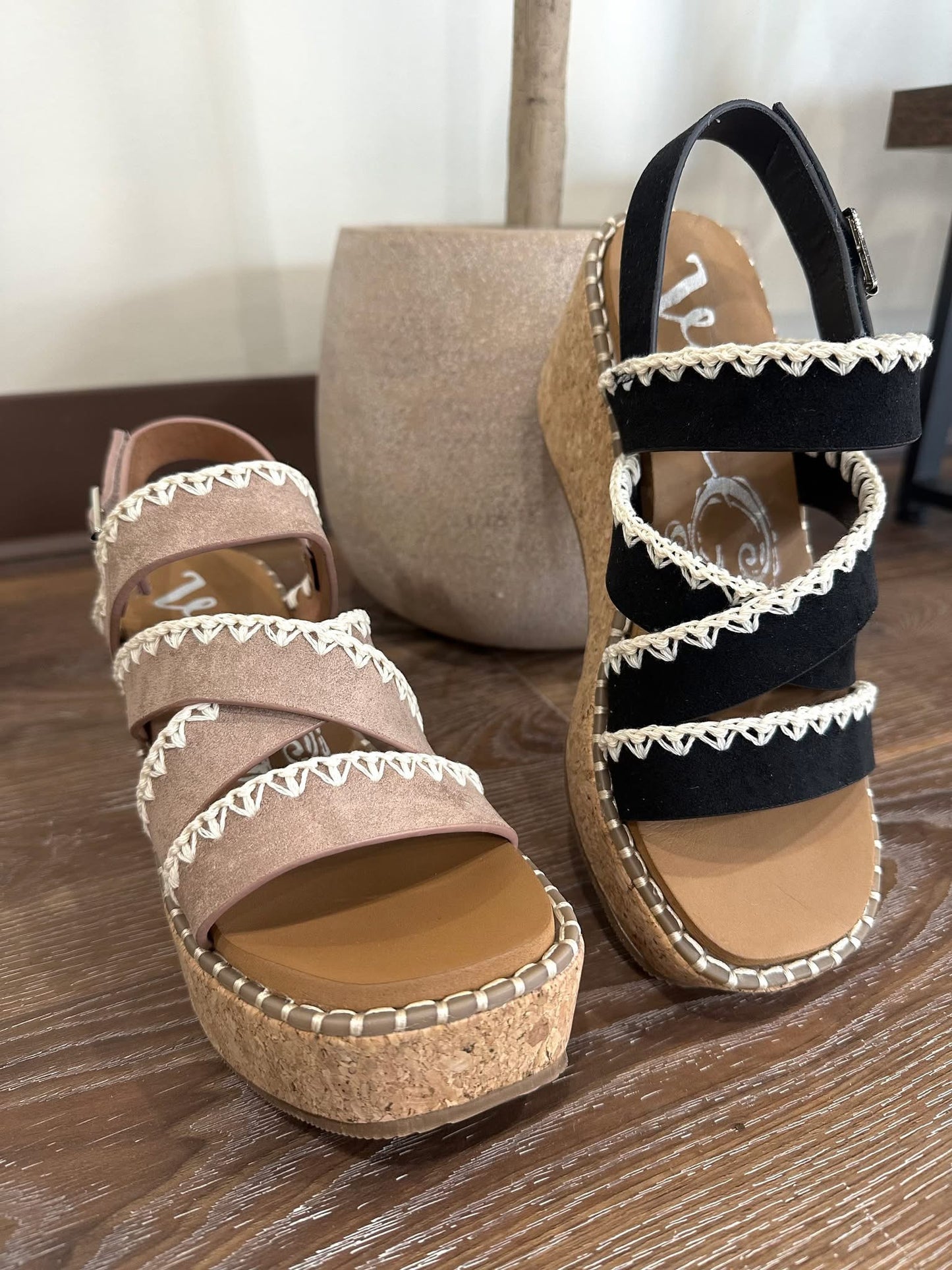 Bethany Very G Black Sandal