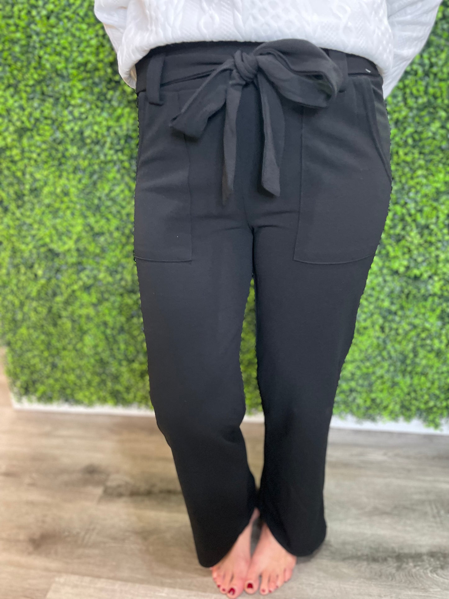 Kalvyn Tie Dress Pant