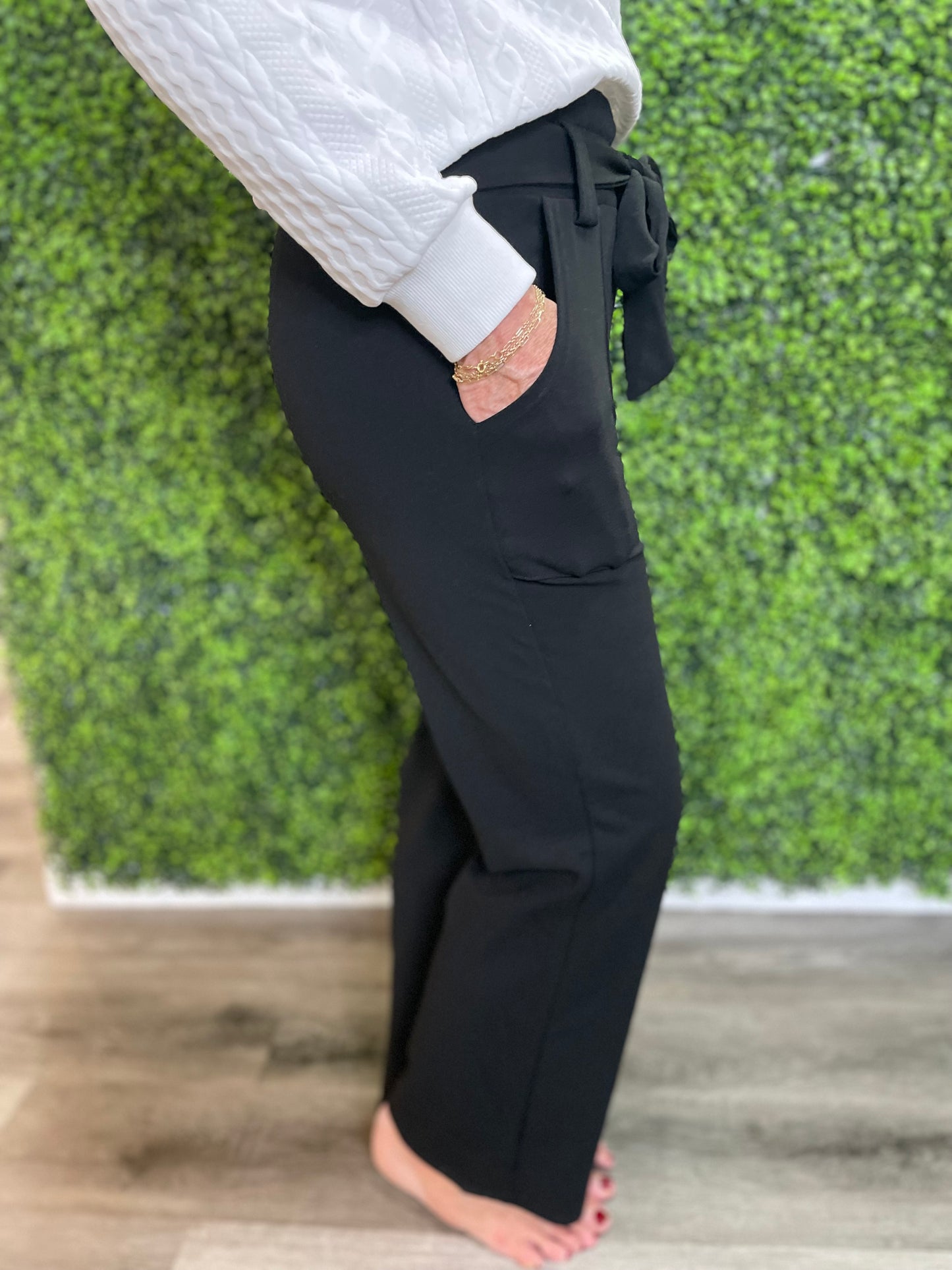 Kalvyn Tie Dress Pant