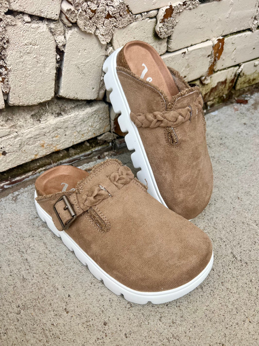 Cali Taupe Platform Slide