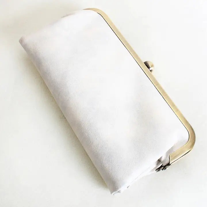 Karen Kiss Clutch
